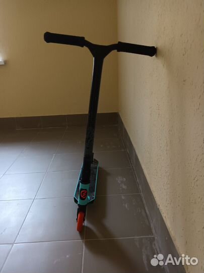 Трюковой самокат oxelo mf 1.8