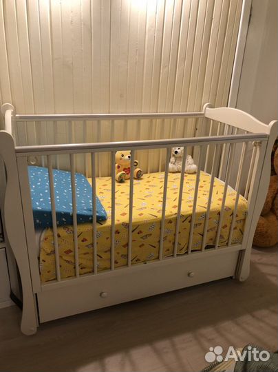 Кроватка детская