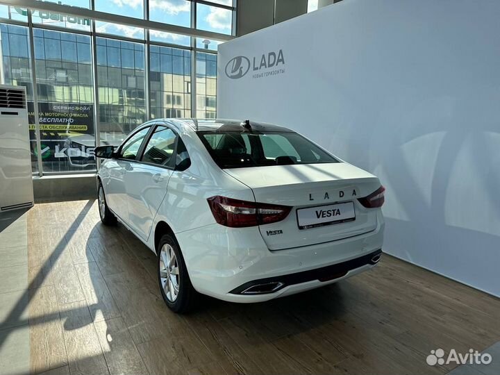 LADA Vesta 1.8 CVT, 2024