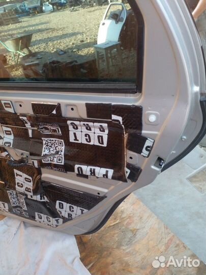 Дверь задняя правая Лада Гранта