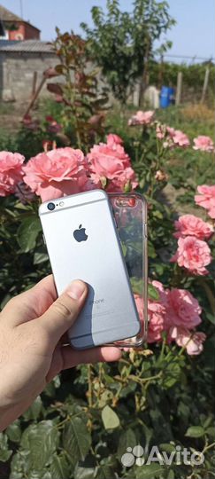 Телефон iPhone 6s