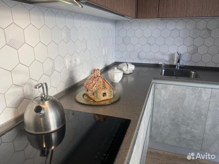 Угловые, прямые кухни на заказ