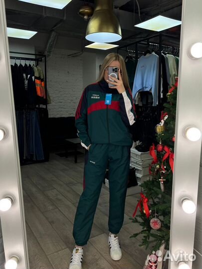 Спортивный костюм