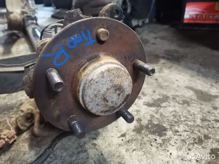 Ступица задняя Nissan Almera Tino