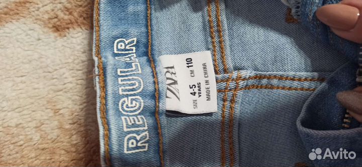 Джинсы zara