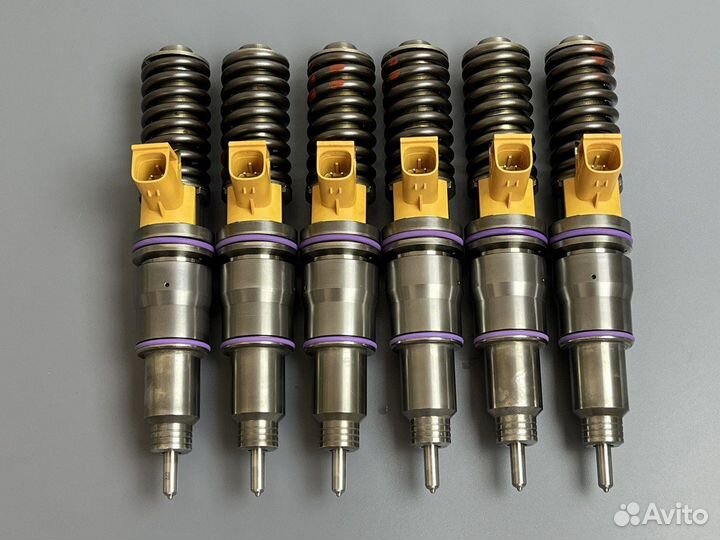 Форсунки Volvo d12c 21371674