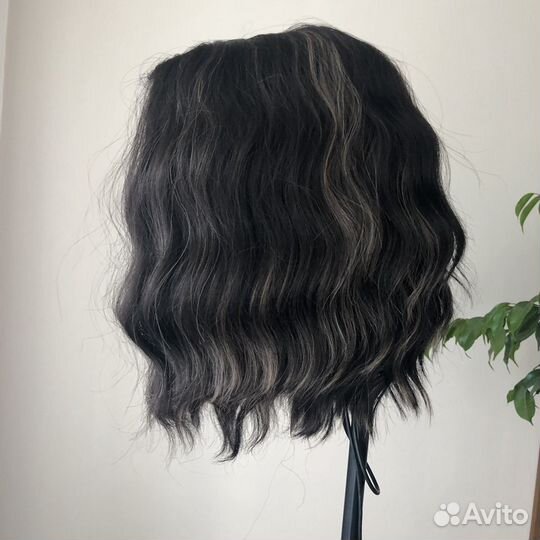 Парик без челки новый