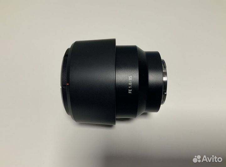 Объектив sony fe 1,8-85 mm