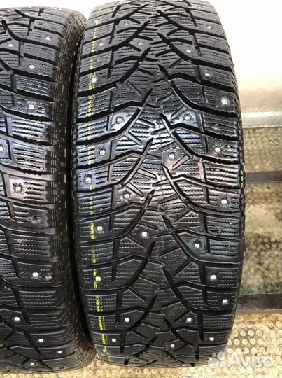 Bridgestone Blizzak Spike-02 205/65 R15 101V