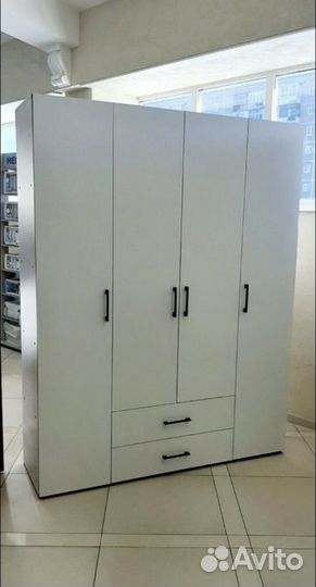Шкаф 4 х створчатый с ящиками