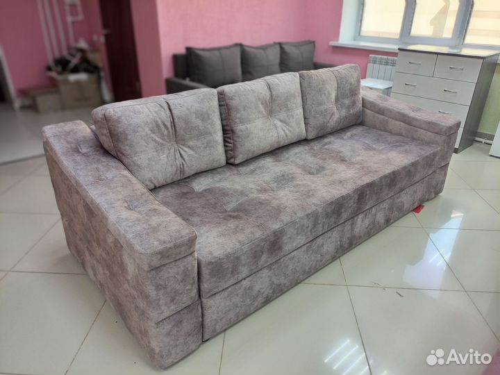 Диван 