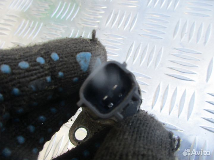 Клапан изменения фаз грм Ниссан Икс-треил Т31