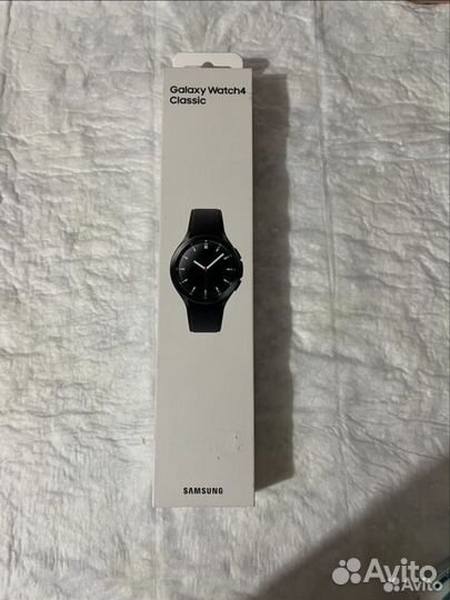 Умные часы Samsung Galaxy Watch4 Classic
