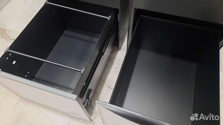 Тумбы, инструментальные металл Knoll