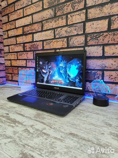 Игровой Монстр asus 17,3д i7 GTX, 20 озу