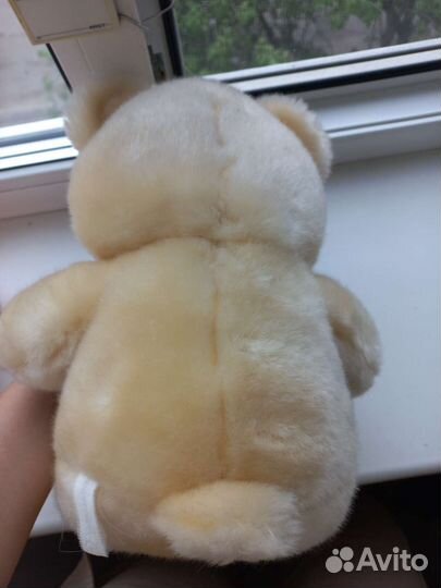 Плюшевый медведь