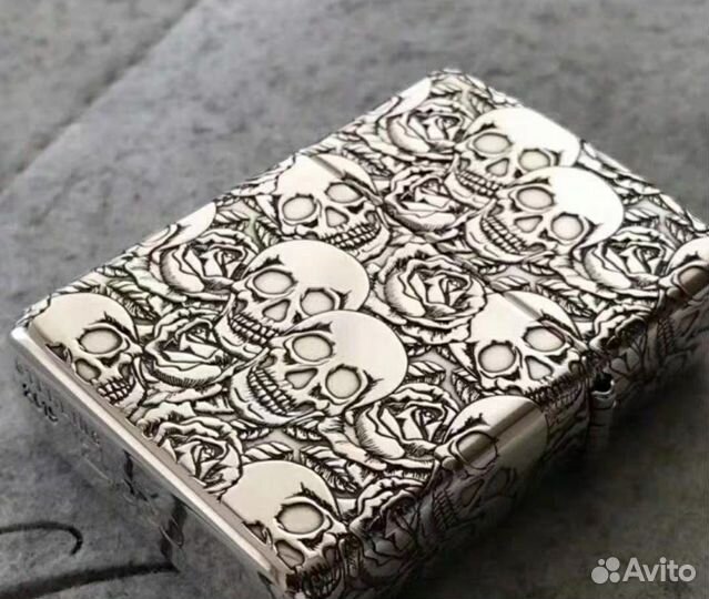 Зажигалка Zippo Sterling Skull