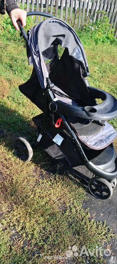 Прогулочная коляска