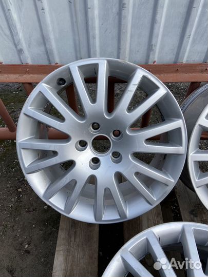 Оригинальные диски Audi r17