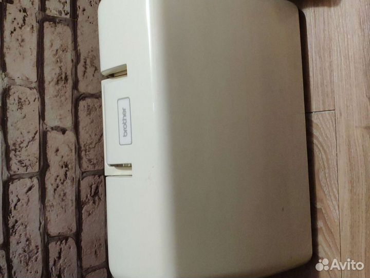 Швейная машина Brother XR-36