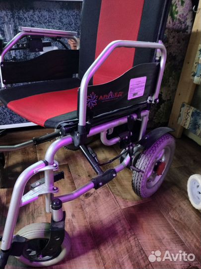 Коляска инвалидная