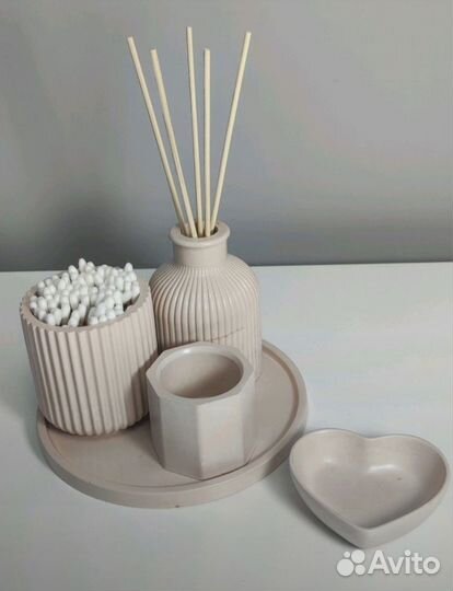 Гипсовые стаканы