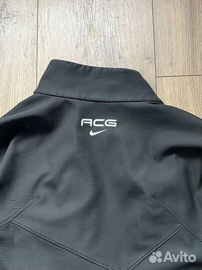 Ветровка Nike acg