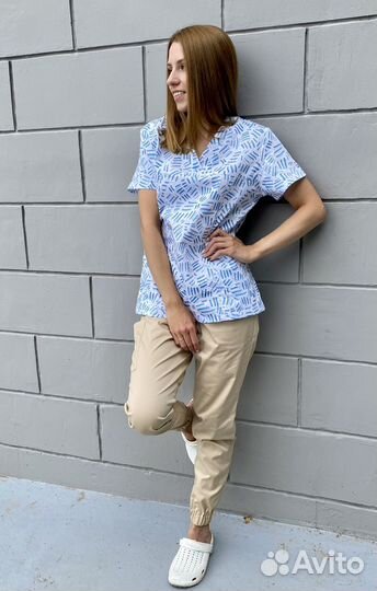 Медицинская блуза