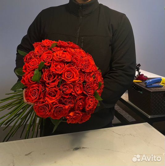 Букет роз. Розы красные. Розы 21 шт. Роза 25 шт