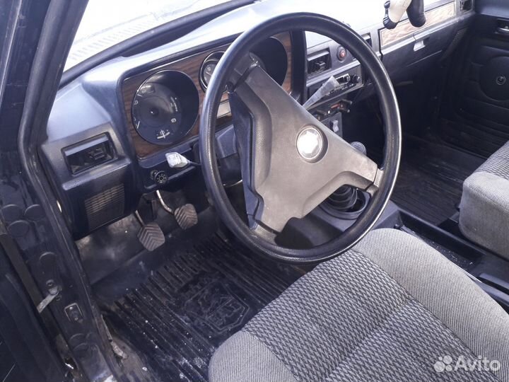 Запчасти на газ 2410 волга