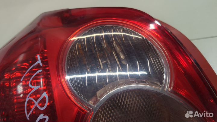Фонарь (задний) левый Toyota Auris E15