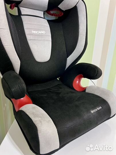 Автомобильное кресло Recaro Monza Nova