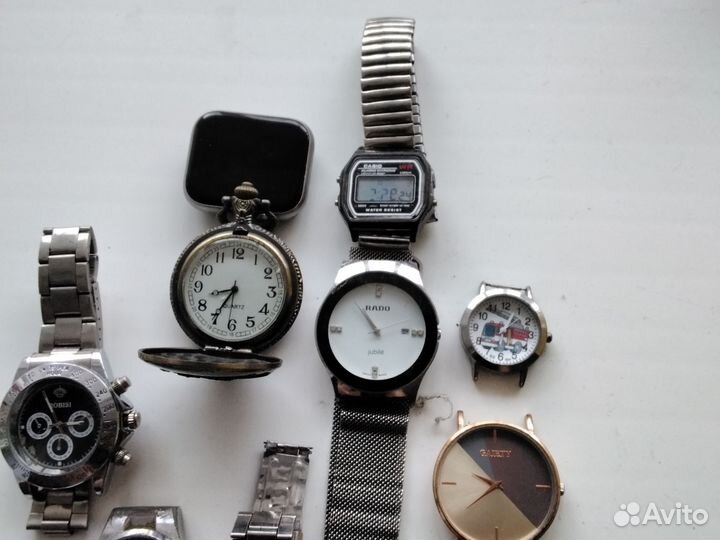 Наручные часы