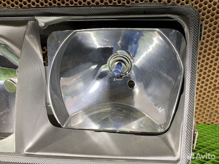 Фара левая mercedes benz w124