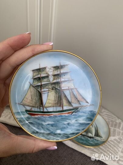 Винтажные тарелки с кораблями