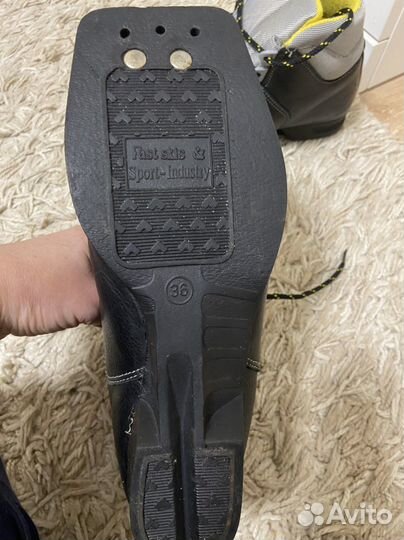 Лыжные ботинки 36 р