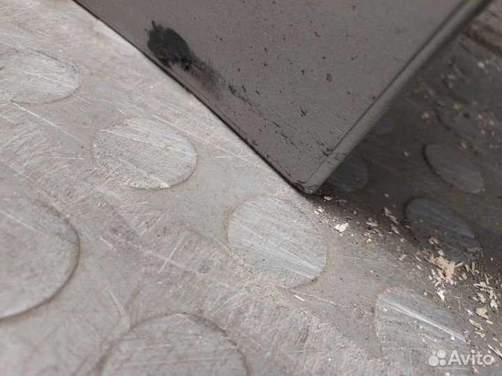 Дверь левая задняя Mercedes CLS C219, 2006