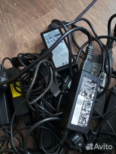 Зарядки для ноутбука Samsung,Aser,Hp,Dell,Toshiba