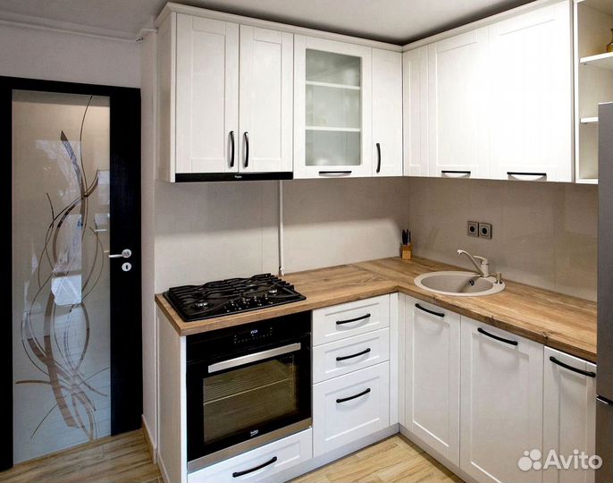 Кухонный гарнитур от фабрики мебели