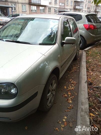 Volkswagen Golf 1.4 МТ, 2000, 300 000 км