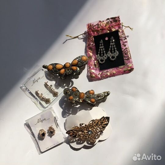 Бижутерия серьги заколки новое