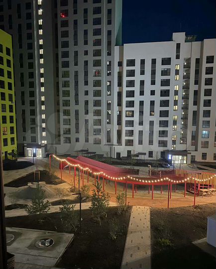 2-к. квартира, 64 м², 3/10 эт.