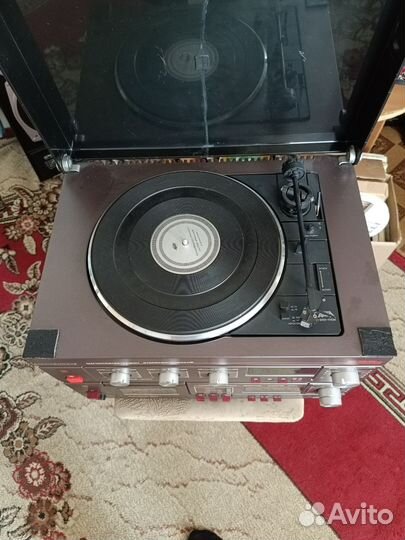 Катушечный магнитофон, романтика 222