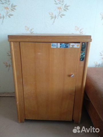 Продам швейную машинку