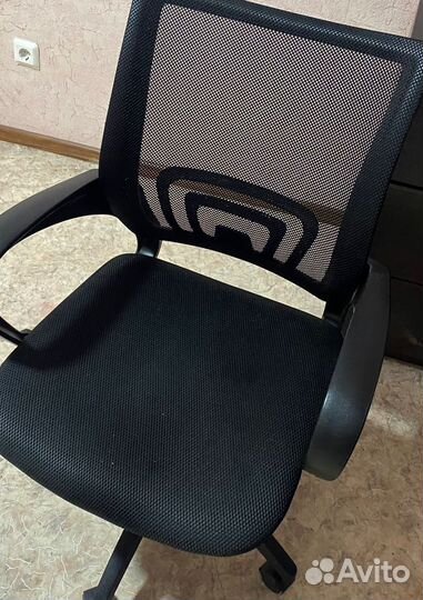 Компьютерное кресло