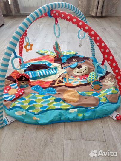 Развивающий коврик