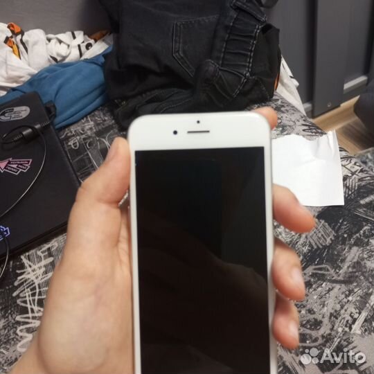 iPhone 6S, 32 ГБ