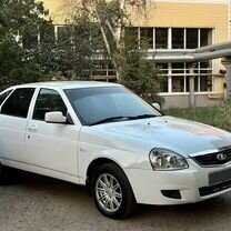 ВАЗ (LADA) Priora 1.6 MT, 2010, 190 000 км, с пробегом, цена 385 000 руб.