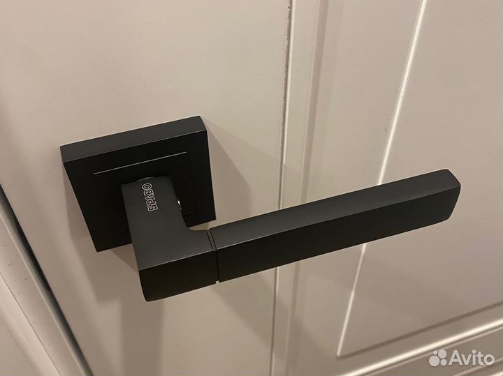 Дверная ручка межкомнатная Bravo A-200 черная