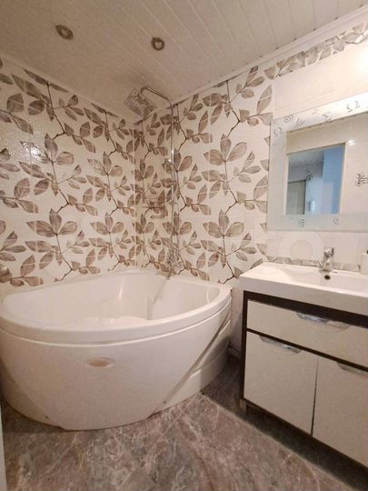 2-к. квартира, 52,8 м², 1/5 эт.